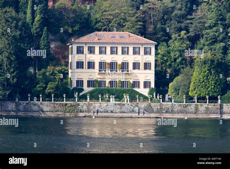 donatella versace new villa